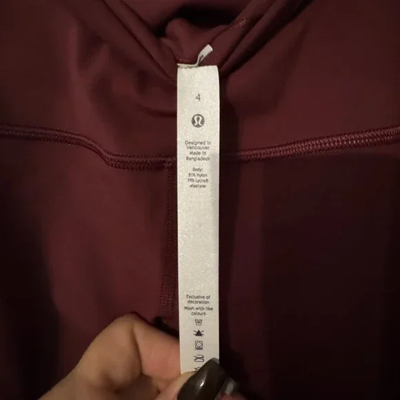 Lululemon Women's Align Leggings - Picture 2 of 3